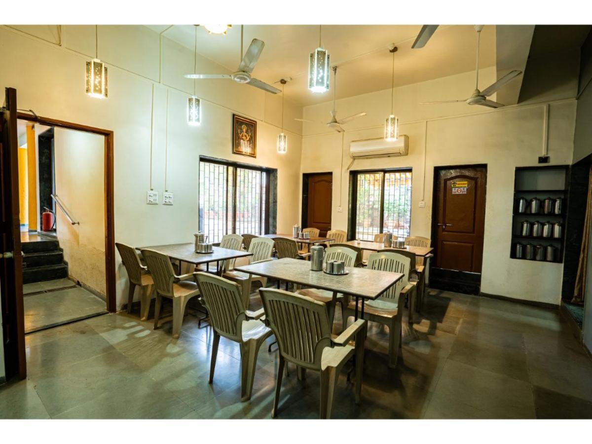 Royal Hills Hotel Pune Ngoại thất bức ảnh
